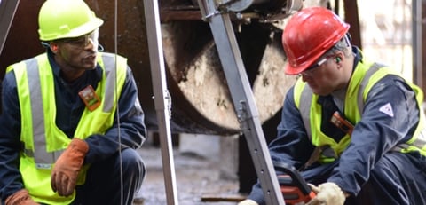 Manejo del riesgo que implican los peligros de gases en espacios confinados