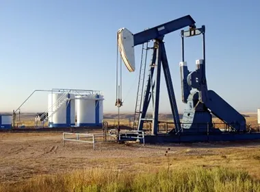 Oil well storage tanks